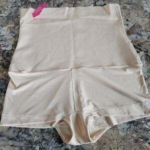 Maidenform Shape wear Beige Size XL (NWT)